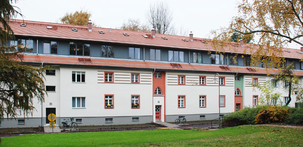 Blick auf die 2009 sanierte Suttnerstraße