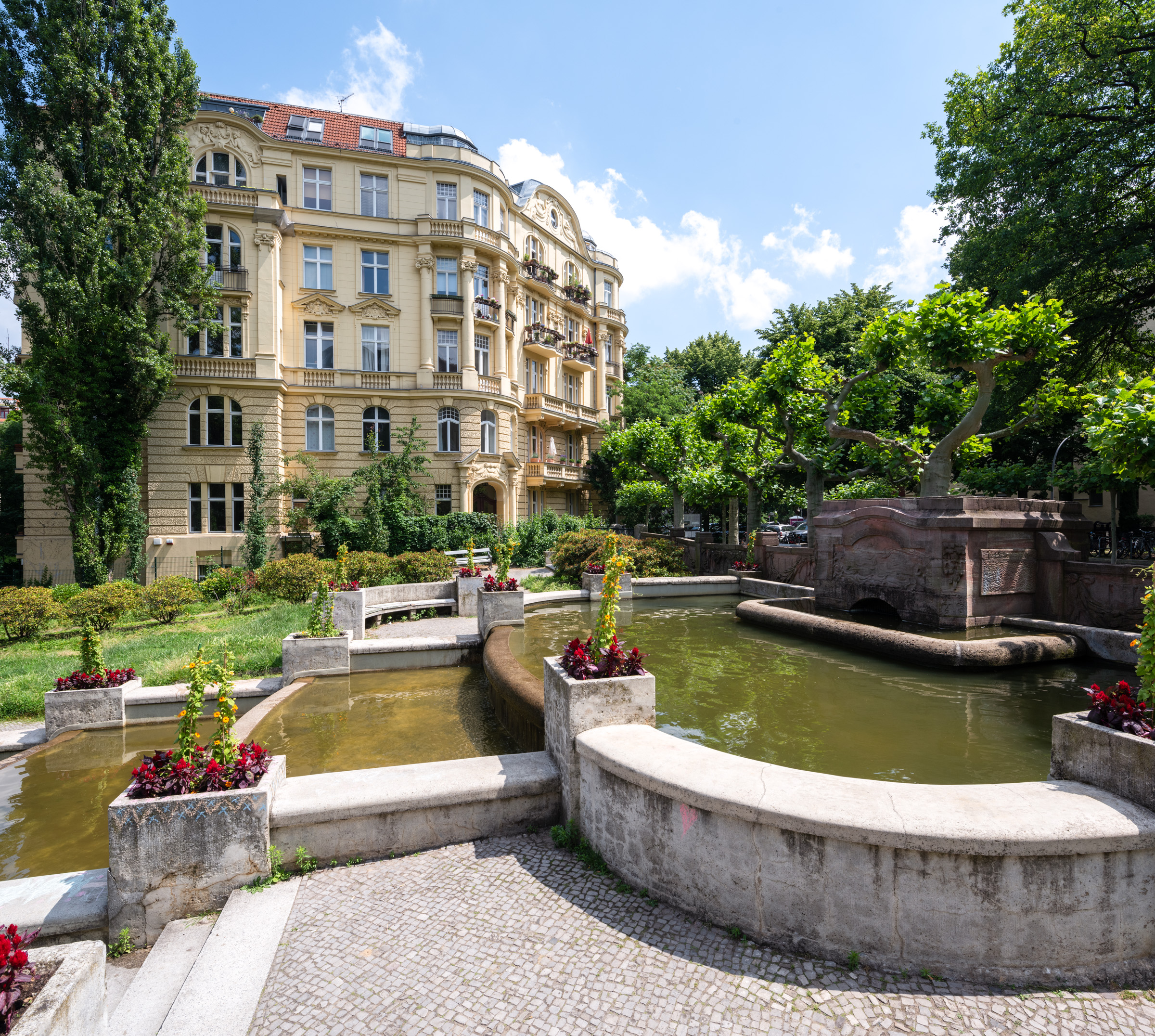 Lietzenseepark, Kaskade