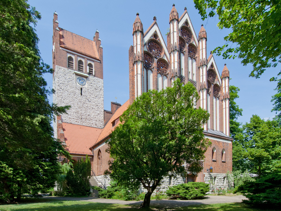 Ev. Königin-Luise-Kirche