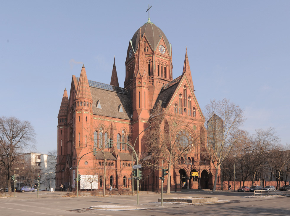 Ev. Kirche Zum Heiligen Kreuz