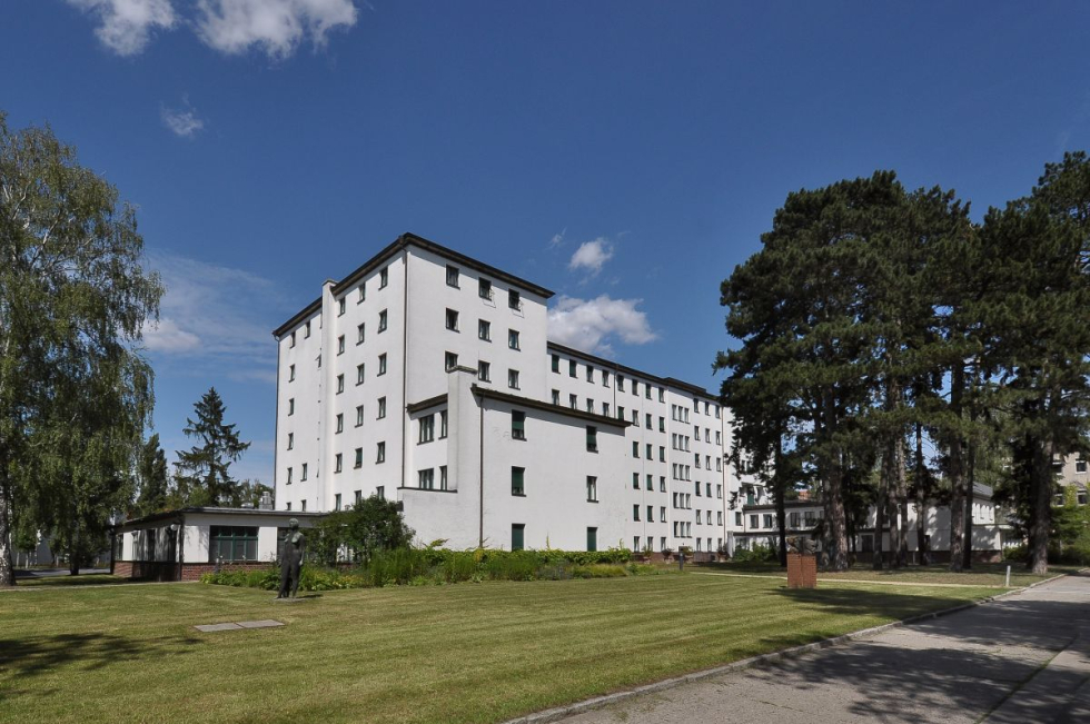 Kaiser-Wilhelm-Institut für Hirnforschung, heute: Oskar-und-Cécile-Vogt-Haus