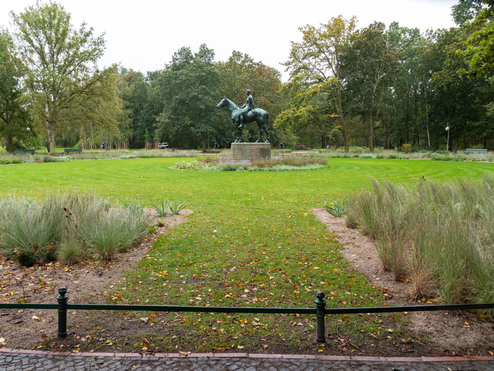 Floraplatz, Großer Tiergarten