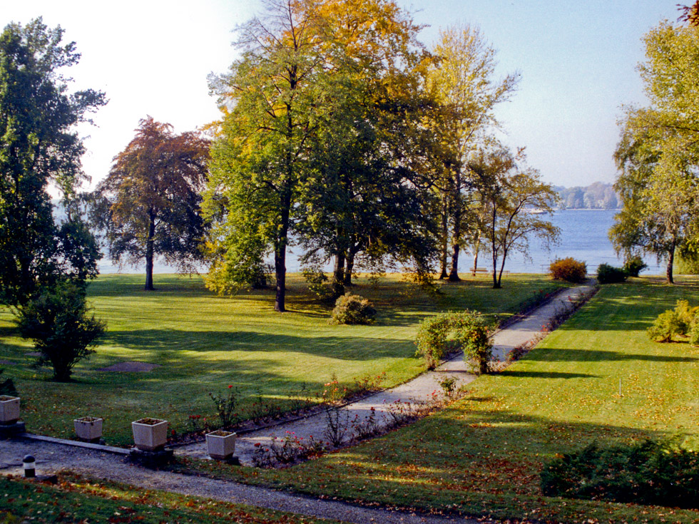 Landhausgarten und Villa auf Schwanenwerder